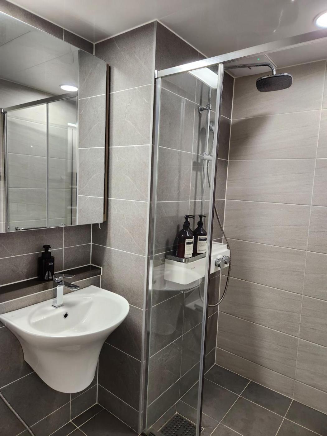 Holiday Apt Gwangan Beach 부산광역시 외부 사진